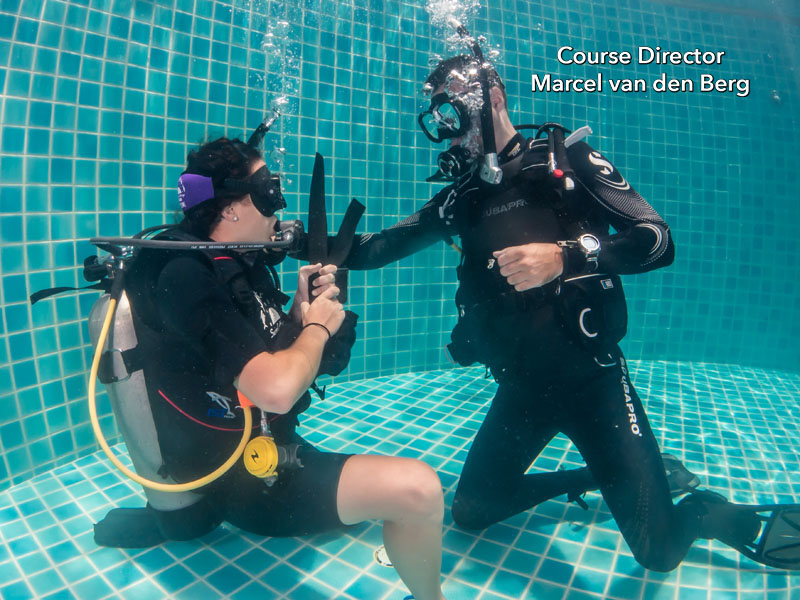 Weight Belt Removal and Replacement Underwater